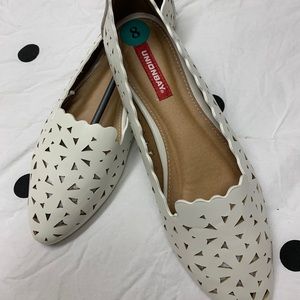 New white flat Union Bay white shoes size 8